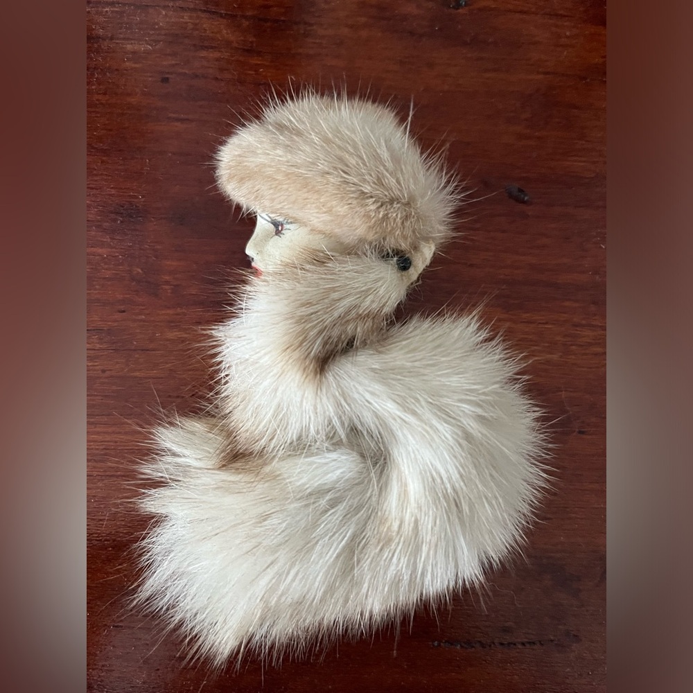 Vintage Art Deco Painted Lady Face with Mink & Fox Fur Brooch Pin